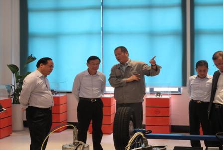 省经信委张全如主任一行莅临公司指导工作